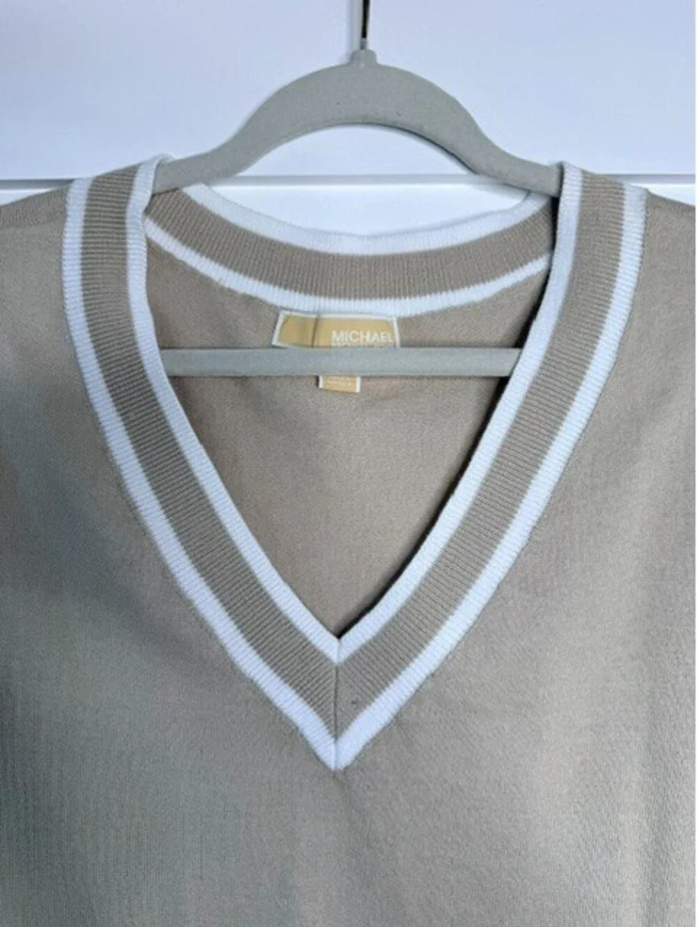 Michael Kors Women's Sweater Large Beige White Stripe V Neck Varsity Pullover